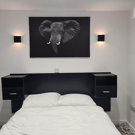 Home Away From Home! เยท ภายนอก รูปภาพ